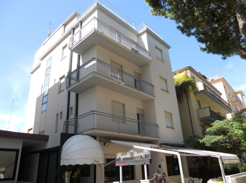 Hotel Pigalle 1 star in Rimini only Bed and Breakfast